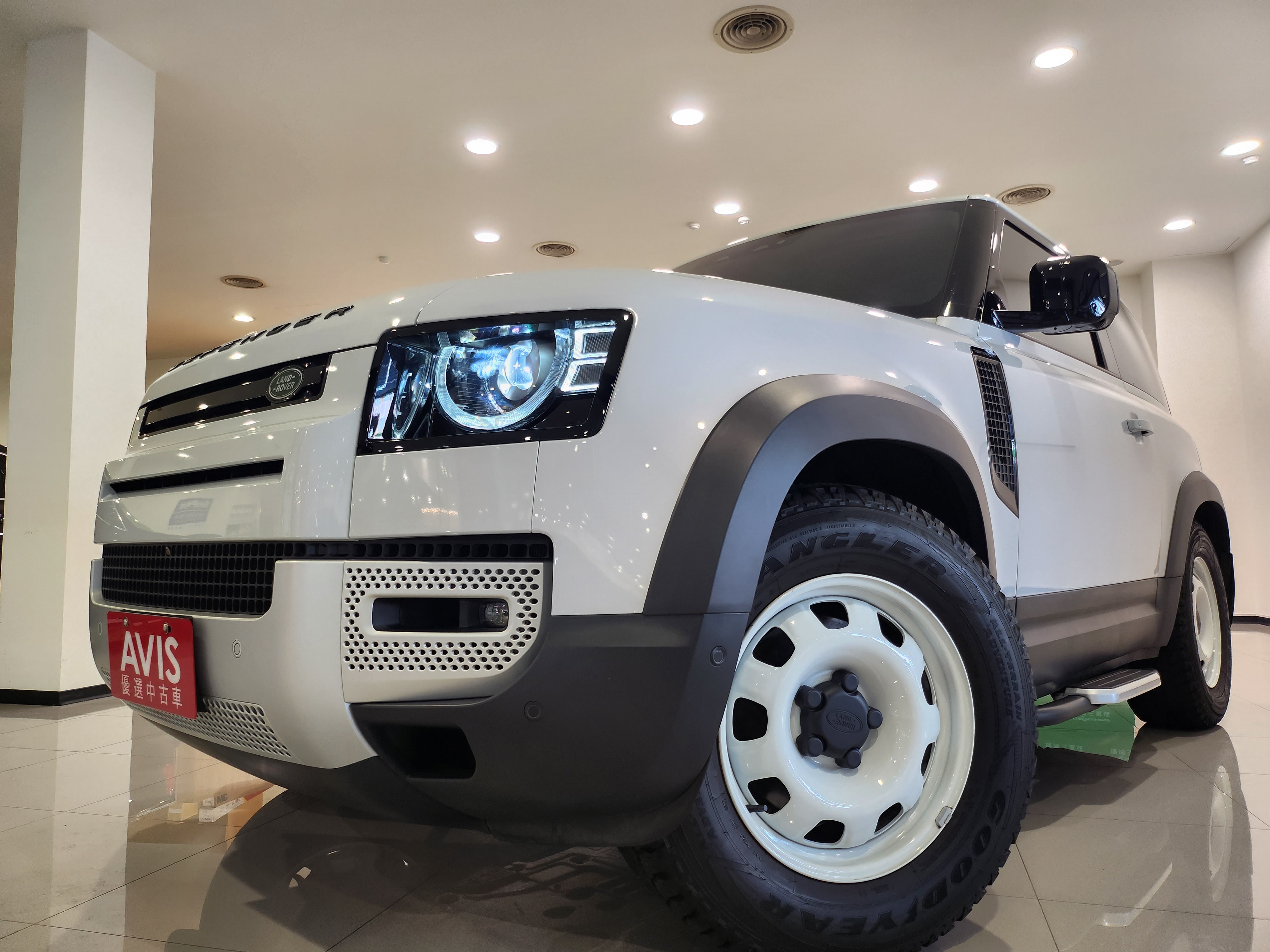 DEFENDER 90-1